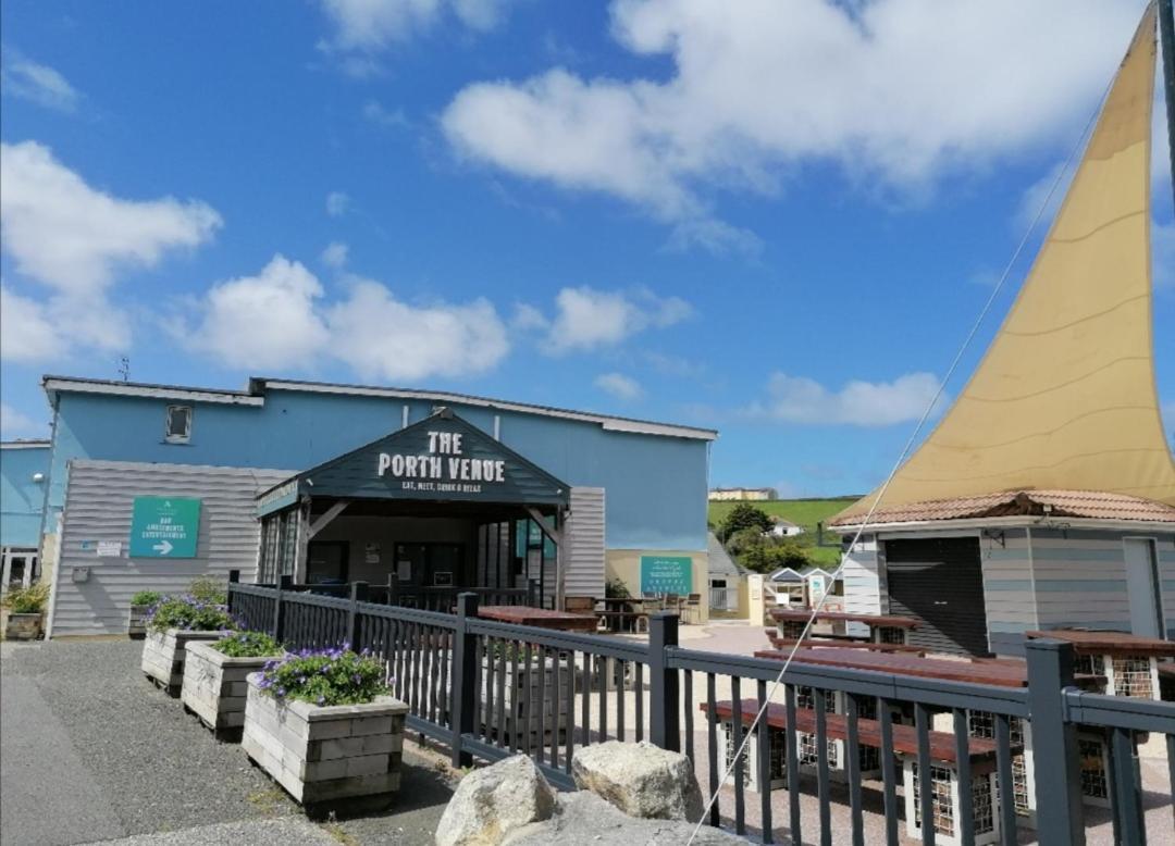 Hakuna Matata Holiday Home Newquay  Exterior photo